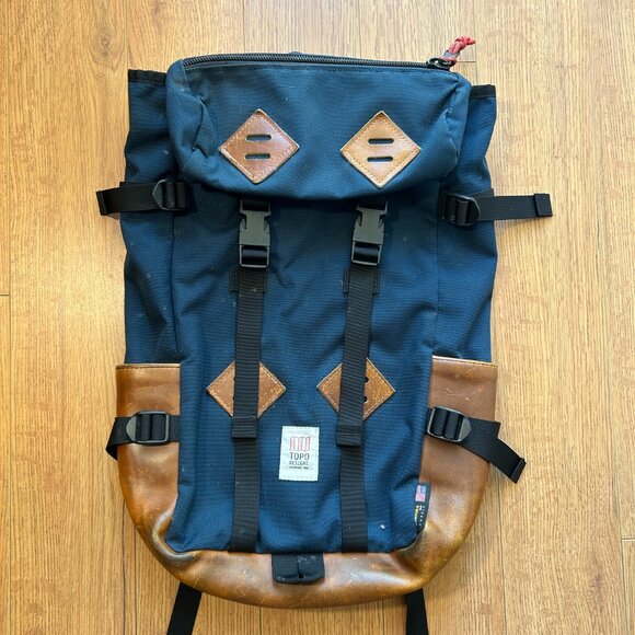 Topo Designs Heritage Klettersack in Navy - Picture 1 of 5